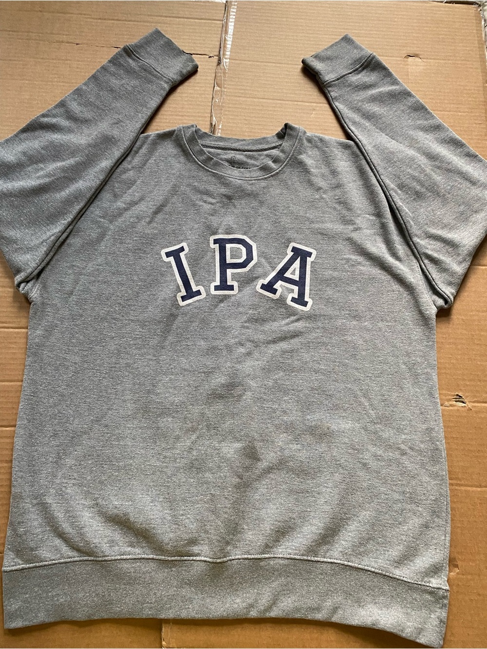 Men's Gray IPA Graphic Crewneck Sweatshirt